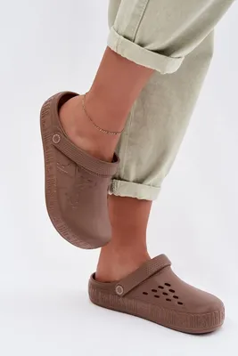Productafbeelding van Damesgymschoenen Chodaki, schuim, Big Star TT274A085, bruin, maat 39