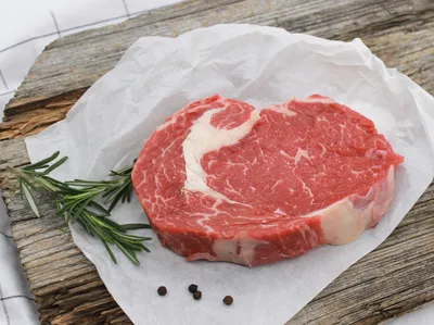Produktbild von Rib Eye Steak – ca. 300 g – Rindersteak von der Färse – 3 Wochen wet aged gereift – Zart & saftig – Der Pfaröller