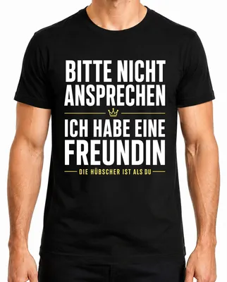 Productafbeelding van Niet aanspreken. Statement-shirt met de tekst "Ik heb een vriendin". Herenmodel, zwart, maat M