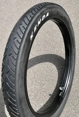 Image de Pneu Kenda Kraze 26 x 3.0 profil moto