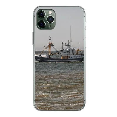 Produktbild von MuchoWow® Handyhülle Schutzhülle Hülle für iPhone 11 Pro Max Nordsee - Fischerboot - Wasser Silikon Softcase Handy Hülle - Schutz