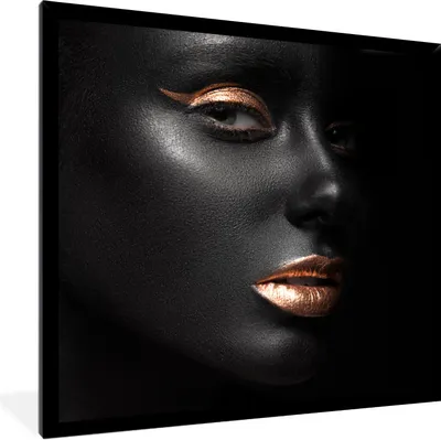 Produktbild von MuchoWow® Gerahmtes Poster Frau - Make-up - Kupfer - Schwarz 40x40 cm - Poster mit Schwarzem Bilderrahmen Wandposter Rahmen Foto Bilder - Mit Rahmen - Wanddekoration Schlafzimmer