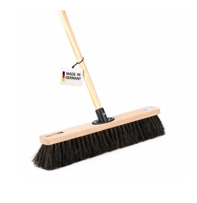Produktbild von Robuster Arengabesen 40cm Breit mit Stiel Holzstiel 140cm Lang nass- ölbeständige Borsten Straßenbesen Arenga Feger Besen Holz