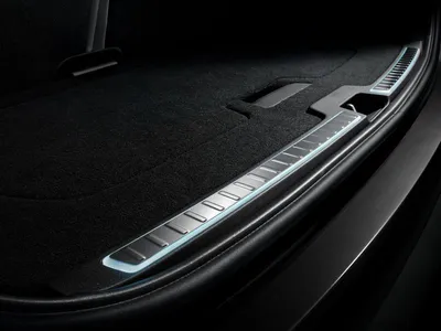 Obrázek produktu pro VOLVO Osvětlená prahová lišta zavazadlového prostoru 32353289