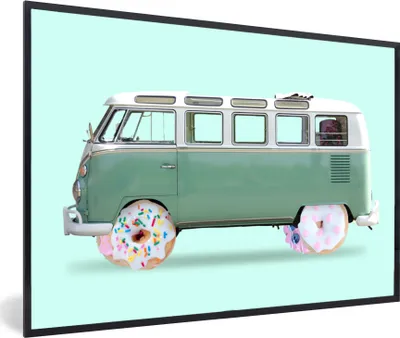 Produktbild von MuchoWow® Gerahmtes Poster Donuts - Lieferwagen - Auto - Grün 60x40 cm - Poster mit Schwarzem Bilderrahmen Wandposter Rahmen Foto Bilder - Printing - Wanddeko Schlafzimmer