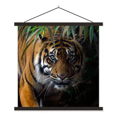 Produktbild von MuchoWow® Textilposter Tiger - Blätter - Dschungel - Tiere - Wild 120x120 cm mit schwarzem Rahmen - Aufhängungsset