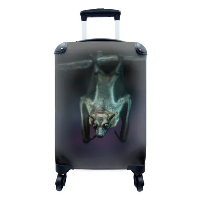 Obrázek produktu pro Kufr Příruční zavazadlo na kolečkách Malý cestovní kufr na 4 kolečkách Netopýr zblízka - Velikost kabiny < 55x40x23 cm a 55x40x20 cm - Fotobrašna -