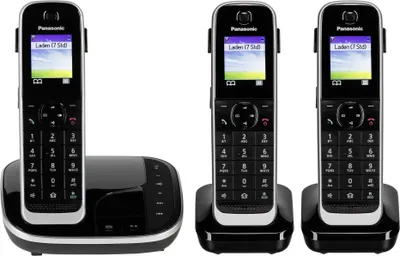 Produktbild von Panasonic KX-TGJ323GB Strahlungsarmes Schnurlostelefon mit Anrufbeantworter, Farbdisplay, Rufnummernanzeige, 2 zusätzliche Mobilteile, 18h Sprechzeit, 12 Tage Standby, Freisprechfunktion, Babyfon-Funktion, DECT