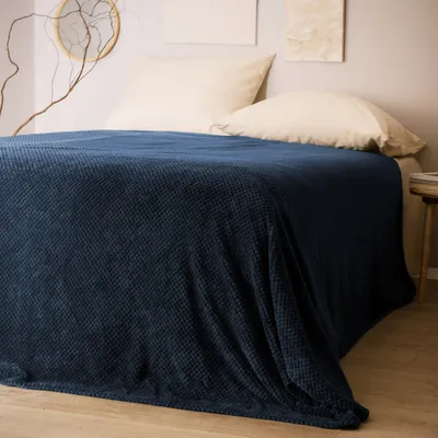 Produktbild von HOMLA Tagesdecke NOAH blau 220x240 cm