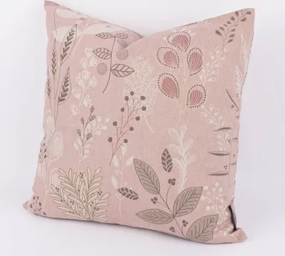 Produktbild von Kissenhülle Soft Calming Leaves rosa div. Größen von SCHÖNER LEBEN Größe 80x80cm (HxB) 80x80cm (HxB) Größe