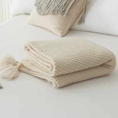 Produktbild von Kuscheldecken Decke mit Quasten Beige 110x150 cm - Boho Strickdecke Strick Grobstrick Plaid Muster für Sofa / Bett und als Zudecke Stricken sofaüberwurf