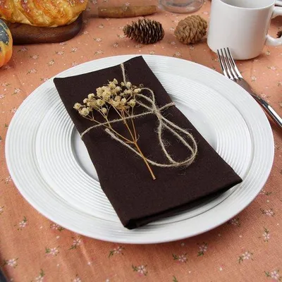 Produktbild von Famanu Servietten für Hochzeiten, Feiern, Restaurant, Bankett - Stoffservetten Set von 12