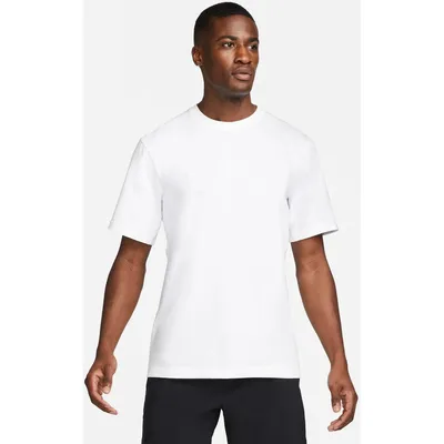 Produktbild von Nike Club T-Shirt Weiß DV9831-133 – Herren Shirt aus Baumwolle mit Nike Logo