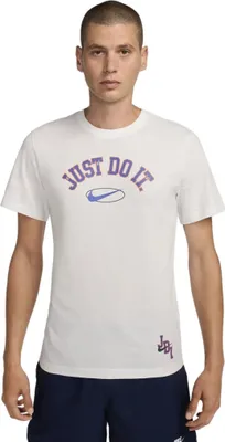 Produktbild von Nike Herren T-Shirt 6 Jdi mit kurzen Ärmeln Weiß FZ5377121