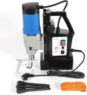Immagine prodotto di Trapano magnetico - Carotatrice MT3 - 1680 W - 220 V - Profondità di foratura 50 mm - Corsa 20 cm - Spina UE - Blu
