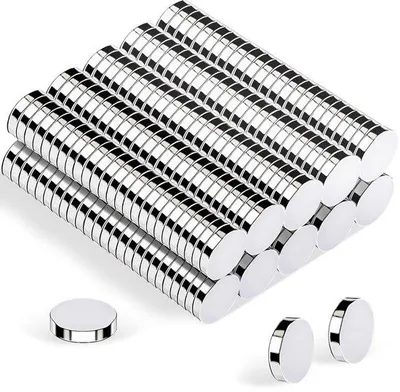 Image de Aimants néodyme ronds puissants de 5 mm x 1 mm pour tableaux blancs et réfrigérateurs