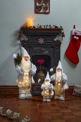 Produktbild von 3er Set LED Deko Figur Weihnachtsmann creme warmweiß mit Timer