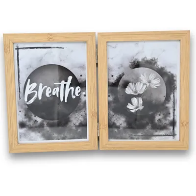 Produktbild von Doppel Bilderrahmen 13x18 cm aus Holz – Klappbarer Fotorahmen mit Plexiglas – Für 2 Fotos & Urkunden – Hängend oder stehend – Mit Motivbild