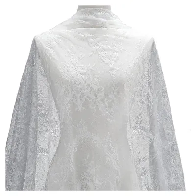 Produktbild von 150CMx300CM Weißer Weicher Seidenstoff Bestickter Spitzenstoff Tüll Genähter Stoff Meterware Vintage Netzmuster Stickstoffe Zum Nähen von Partykleidern und Tischdeckenzubehör