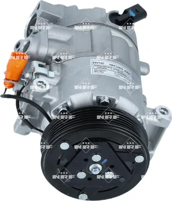 Image de Compresseur de climatisation avec poulie à courroie trapézoïdale 110mm NRF pour AUDI A4 B8