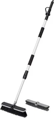 Image de Brosse de nettoyage télescopique avec manche et jet d'eau