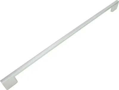 Image de Poignée de meuble élégante en aluminium argenté avec entraxe des trous de 224 mm pour les armoires de cuisine et les commodes - design intemporel et surface mate.