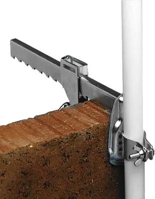 Immagine prodotto di Morsetto per ombrellone da balcone zincato