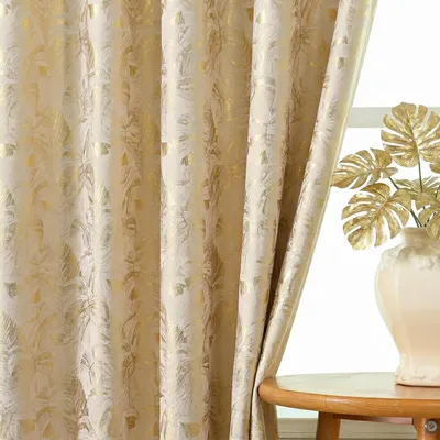Productafbeelding van Crème gouden gordijnen met metallic bladpatroon - Gordijnen met oogjes in zachte fluwelen look - Set van 2 - Lichte verduistering 75