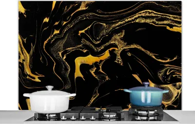 Produktbild von KitchenYeah®  Spritzschutz Küche - Küchenrückwand - Wandschutz für Herd und Spüle - Muster - Gold - Schwarz 120x80 - Alu-Dibond (Alternative zum Spritzschutz aus Glas) - Hitzebeständig - Herdspritzsch