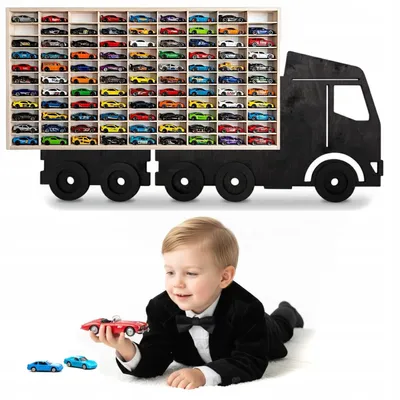 Modellauto-Regal für 80 Autos 1:64 – Wandregal & Setzkasten für Spielzeugautos, Lkw-Motiv, Schwarz, Birken-Sperrholz – mit Modellautos an der Wand