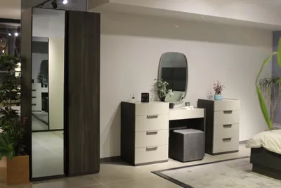 Obrázek produktu pro Desig toaletní stolek se zrcadlem nábytek do ložnice taburet 3 ks