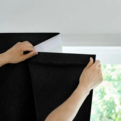 Verdunkelungsvorhang für Tür, selbstklebend, 101x64 cm, Schwarz, 1 Stück