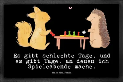 Produktbild von Mr. & Mrs. Panda Schmutzmatte Eichhörnchen Gesellschaftsspiele 50 x 75 cm - Schwarz - Geschenk, Bodenvorleger, Sauberlaufmatte, Türvorleger, Schmutzfangmatte, Spieleabend