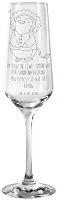 Produktbild von Mr. & Mrs. Panda Glas Löwe Astrologie - Transparent - Geschenk, Geburtstagsgeschenk, Sektglas, Trinkglas, Sternzeichen, mit Gravur, Champagnerglas, Horoskop, Proseccoglas