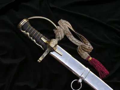 Image de Sabre de hussard de style historique, datant de 1750, avec fourreau – Modèle gravé, décoration d'intérieur, idée cadeau haut de gamme 1775