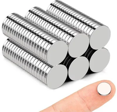 Immagine prodotto di Potenti magneti al neodimio 10x2 mm autoadesivi