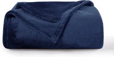 Zdjęcie produktu dla Miękki koc polarowy, kolor granatowy, 130x150 cm, idealny na kanapę i w podróży