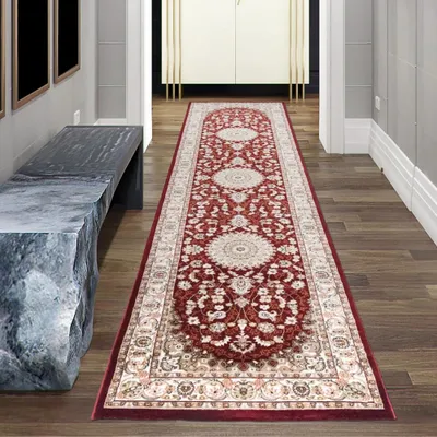 Productafbeelding van Rood-crème vloerkleed met medaillonmotieven en een zachte textuur. Afmetingen: 80 x 300 cm