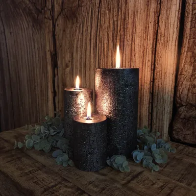 Produktbild von Kerze mit Schimmer - 7 x 15 cm Schwarz - 4 Stück