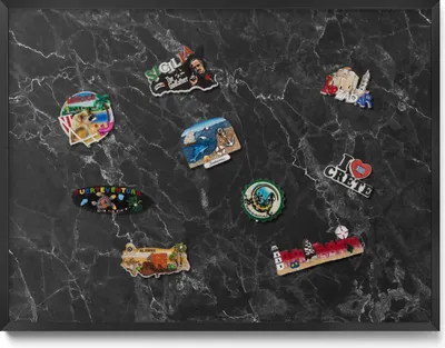 Produktbild von Magnetwand 80x60 cm – Schwarzer Rahmen – Eleganter Schwarzer Marmor – Magnettafel, Memoboard – Wandmontage, Büro