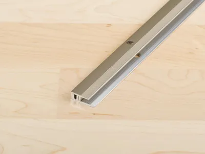 Produktbild von PROLINE Edelstahl 2,7 Meter PROCOVER Designfloor S Anpassungsprofil, Schraubbares Aluminium System, Höhenverstellbar, Extra Schmales Deckprofil, Einfache Verlegung für Designböden