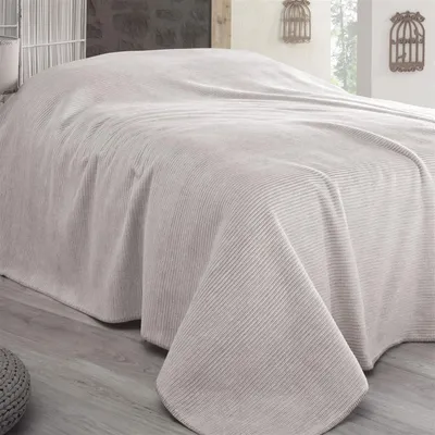 Produktbild von Tagesdecke Adina Creme 200x230