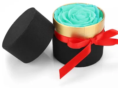 Konservierte Rose in Geschenkbox – Ewige Rose, 1 Stück, 7,5x8,3 cm