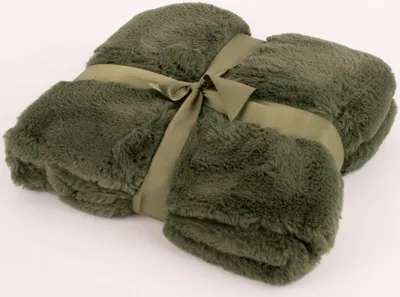 Produktbild von Kuscheldecke zweilagig aus Polyesterplüsch uni khaki grün 130x160cm
