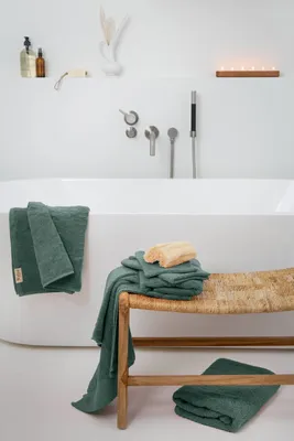Produktbild von Walra Badetuch Soft Baumwolle Armeegrün - 50x100 cm