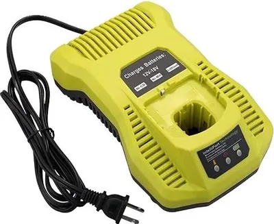 Produktbild von Lithium-Ionen-Batterie, 7000mAh Kapazität, 18V Kompatibilität, 4A Ladegerät