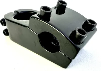 Immagine prodotto di Attacco manubrio 50 mm con 4 viti UDX BMX nero