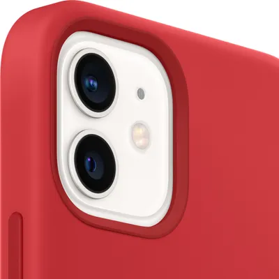 Produktbild von iPhone 12 | 12 Pro Silikon Case mit MagSafe - (PRODUCT)RED Handyhülle