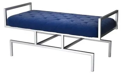 Obrázek produktu pro Černá stolička z polyesteru a oceli, rozměry 97 x 44 x 46 cm