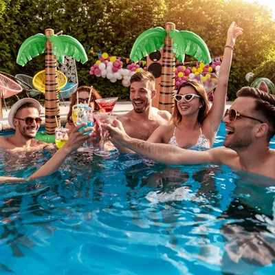 Produktbild von Relaxdays aufblasbare Palme, 2er Set, Partydeko, Pool & Strand, Hawaiipalme groß, 80 cm hoch, Plastikpalme, grün-braun